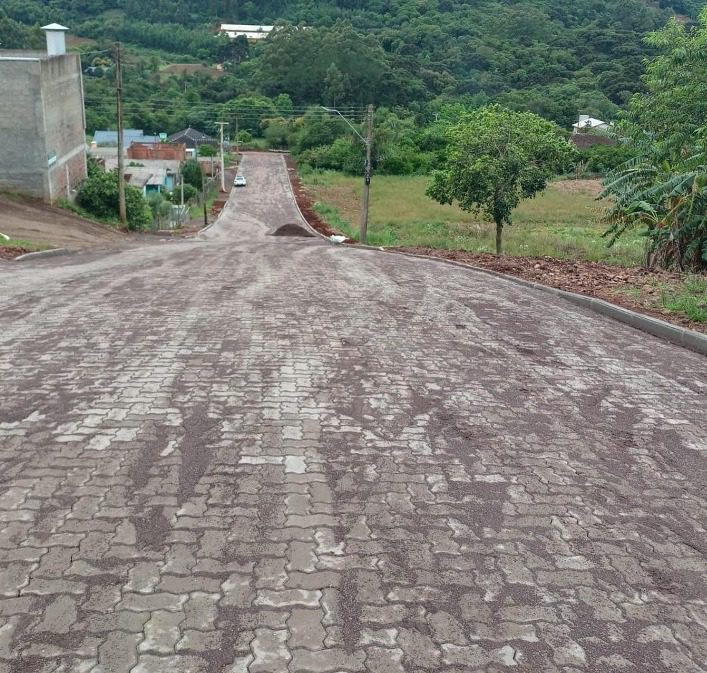 Pavimentação da Rua Anilda Fuhr concluída WhatsApp Image 2023 11 07 at 12.55.43