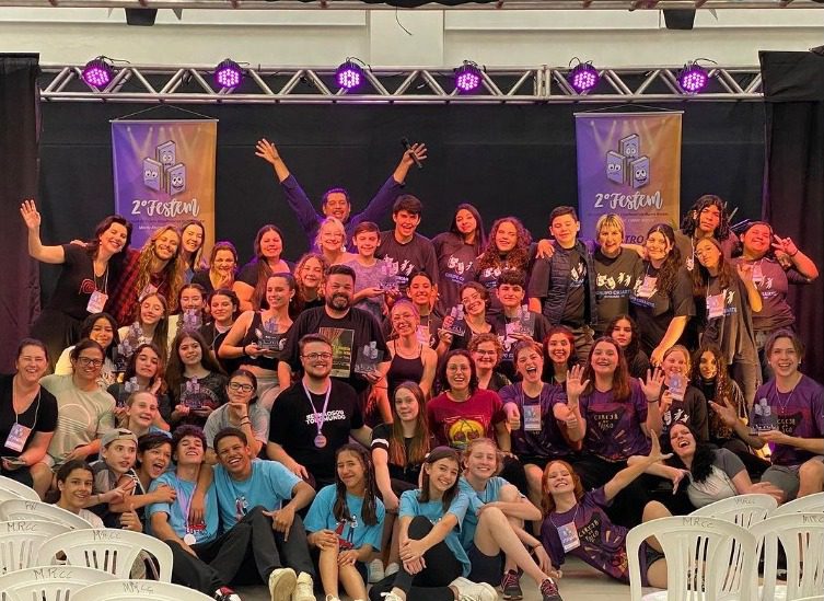 Os premiados no 2º Festival de Teatro estudantil WhatsApp Image 2023 11 08 at 15.06.03 1