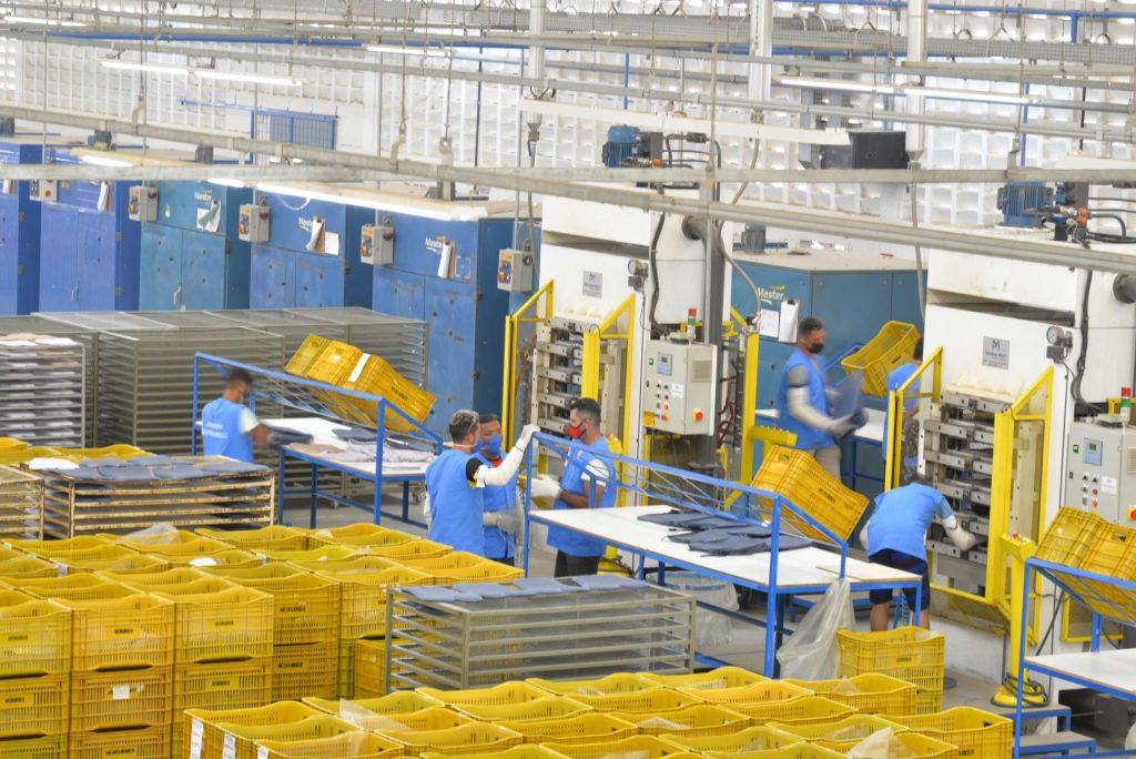 O protagonismo calçadista 211209 5 INAUG NEORUBBER SOLONOPOLE TM06638 scaled 1