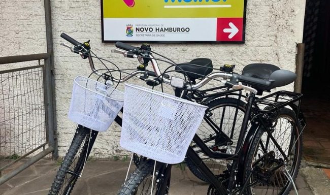 Novo Hamburgo entrega bicicletas para visitadores do Programa Infância Melhor WhatsApp Image 2023 12 20 at 15.59.11