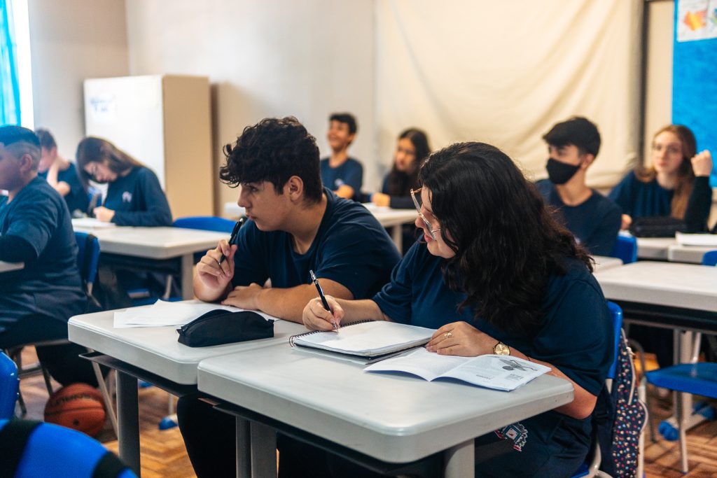 Escola, professora e 44 alunos de Campo Bom são premiados na 18ª OBMEP obmep