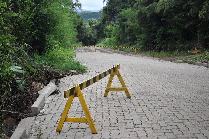 Rua Garibaldi tem acesso bloqueado temporariamente whatsapp image 2023 12 20 at 4.35.36 pm 1