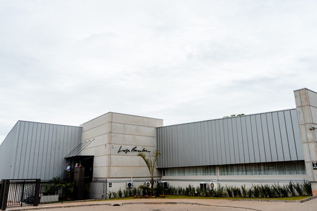 Luiza Barcelos inaugura nova fábrica em Campo Bom com grande investimento e perspectivas de crescimento WhatsApp Image 2024 01 17 at 18.17.59