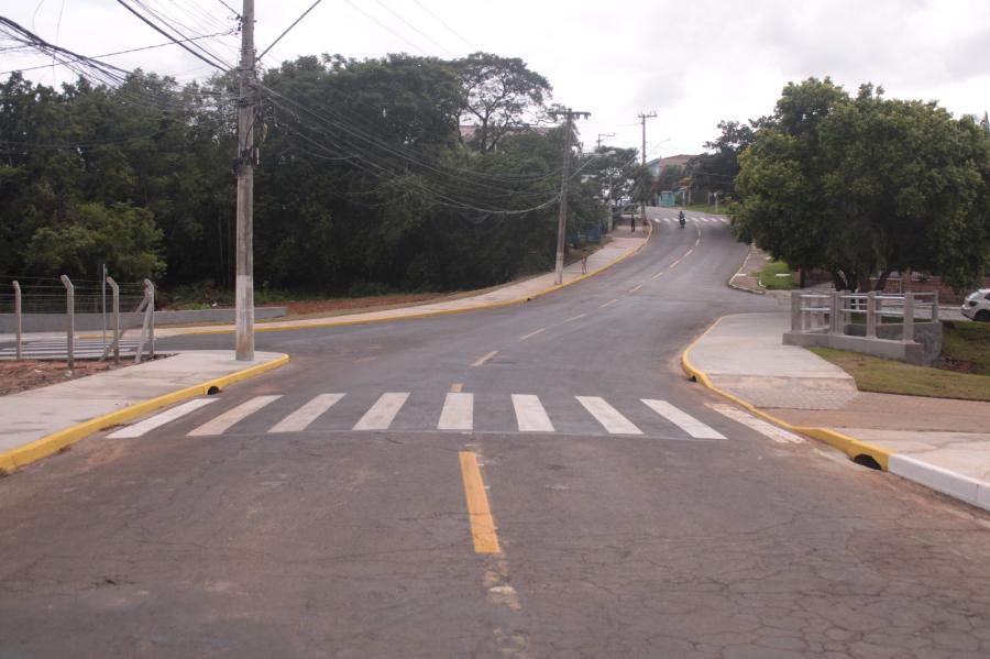 Concluídas a ponte sobre o Arroio Kruze pontearroiokruze51706376075076 foto
