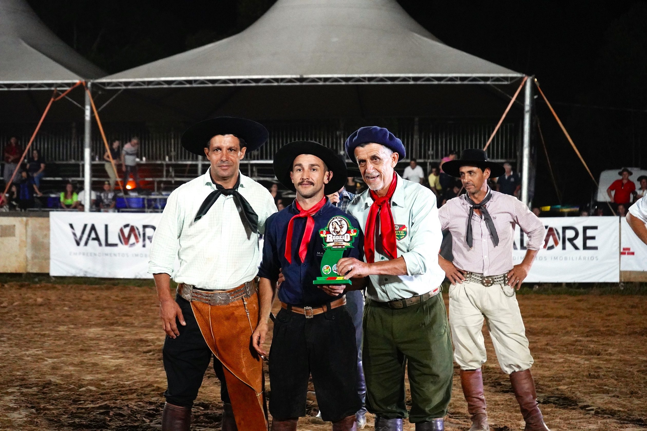 Rodeio Nacional de Campo Bom encerra com público histórico e premiações 1 (Foto: Weslei Fillmann/PMCB)