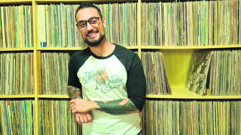 “Amo esse lugar”, diz Daniel Machline, nova voz nas tardes da rádio União FM Imagem do WhatsApp de 2024 02 26 as 18.46.47 2ec49e99