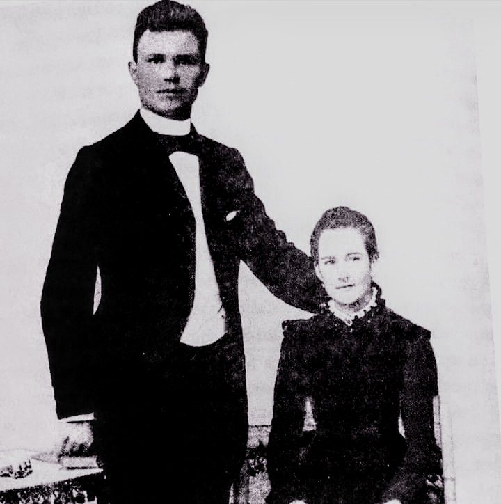 Casamento de João Jorge Maurer e Jacobina Mentz - Hamburgerberg 1866 - Foto atribuída ao casal. Museu Visconde de São Leopoldo