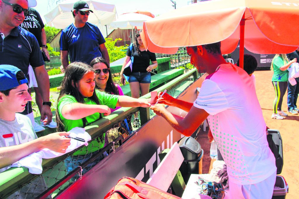 São Léo Open histórico com atletas de nível mundial Competição será realizada no São Leopoldo Tênis Clube de 24 a 31 de março e faz alusão ao Bicentenário da Imigração Alemã no Brasil e em São Leopoldo - (Foto: Giovani Paim/Divulgação)