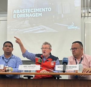 Ary Vanazzi prefeito São Leopoldo coletiva imprensa enchente maio 2024 foto digue cardoso pmsl 1