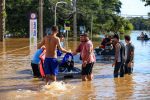 Enchente no RS: Estado antecipa metade do 13º salário e libera R$ 31,6 mi a hospitais 6 Enchente RS maio 2024 Canoas