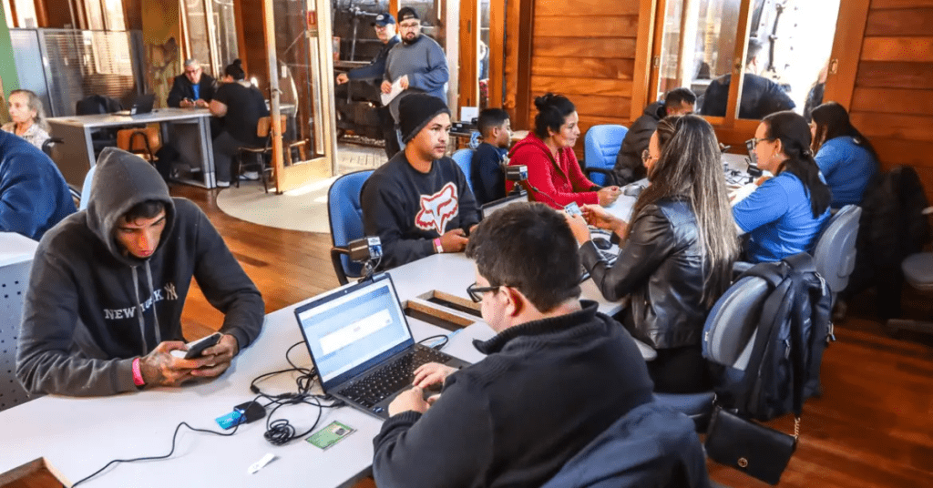 famílias RS cadastro auxílio reconstrução enchente maio 2024 foto Rafa Neddermeyer Agência Brasil