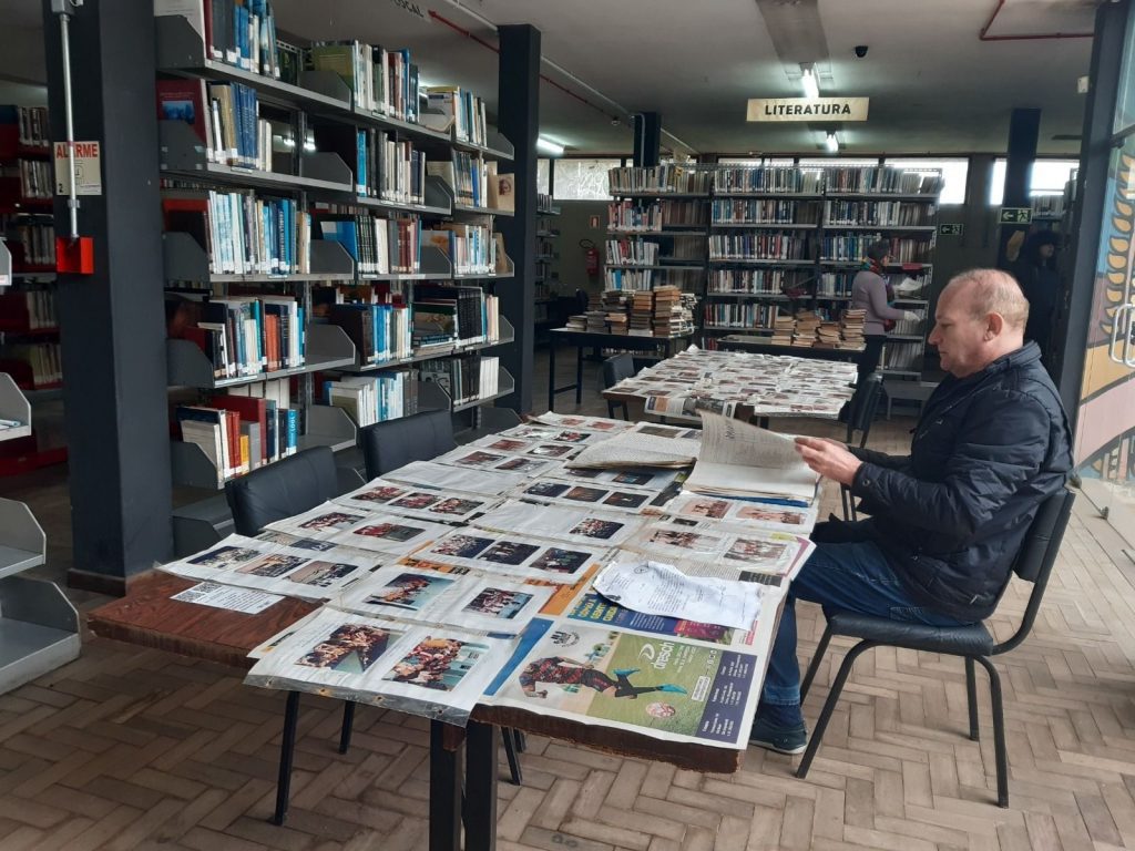 70 mil livros foram doados as bibliotecas inundadas Acervo fotos históricas Cruz Vemelha recuperadas enchente maio 2024 São Leopoldo foto PMSL divulgação 2