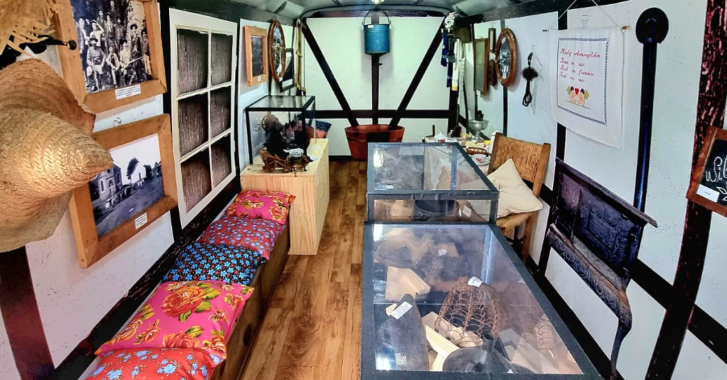 Thaís Backes Klein: “Morro Reuter preserva uma rica tradição de cantos e culinária” Casarão Morro Reuter foto divulgação 1