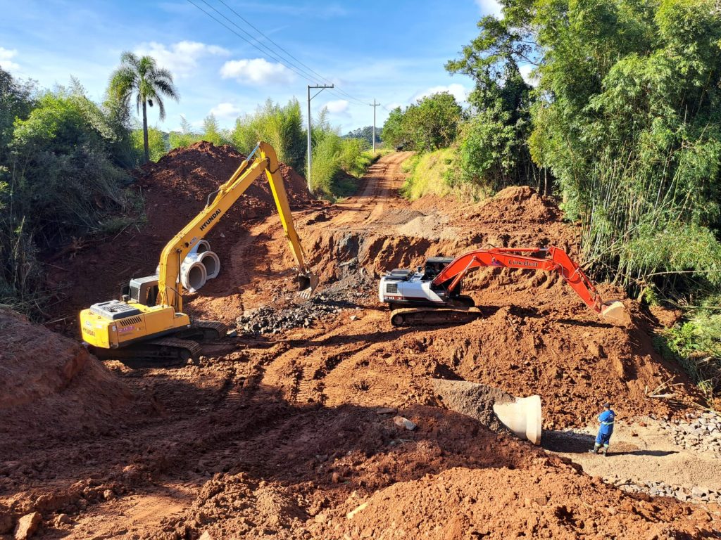 Rede de drenagem é reconstruída em Lomba Grande Foto: Divulgação