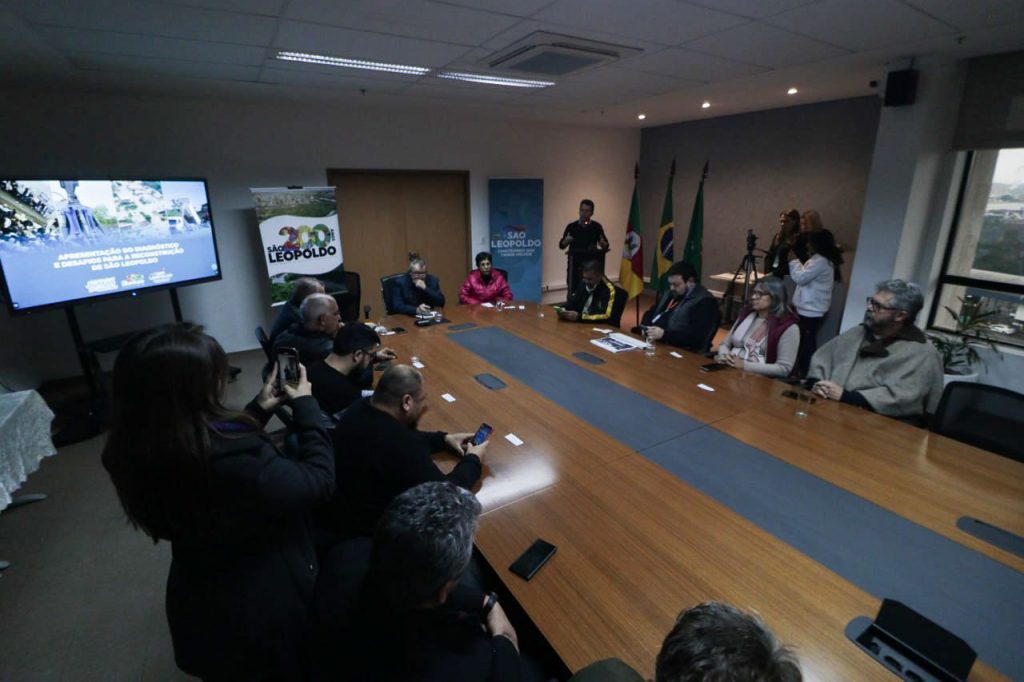 Prefeitura apresenta ações para reconstrução da cidade após enchente histórica 2 relatorio enchente sao leo