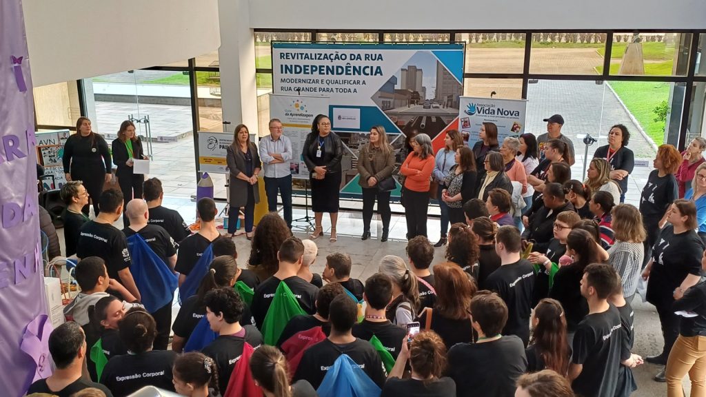 Aberta a Semana dos Direitos das Pessoas com Deficiência; veja programação Abertura da Semana Municipal PCD MR e AHSD na prefeitura de sao leopoldo