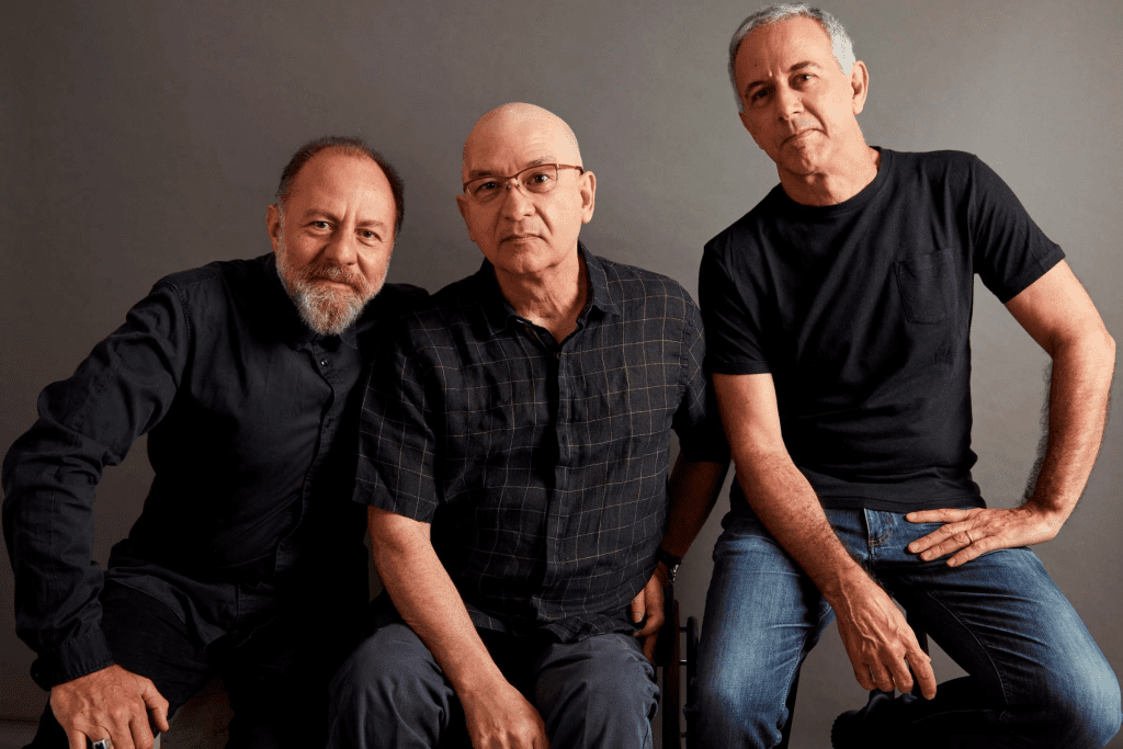 Show dos Paralamas do Sucesso celebra 38 anos de carreira com clássicos Foto: Divulgação/CCTG
