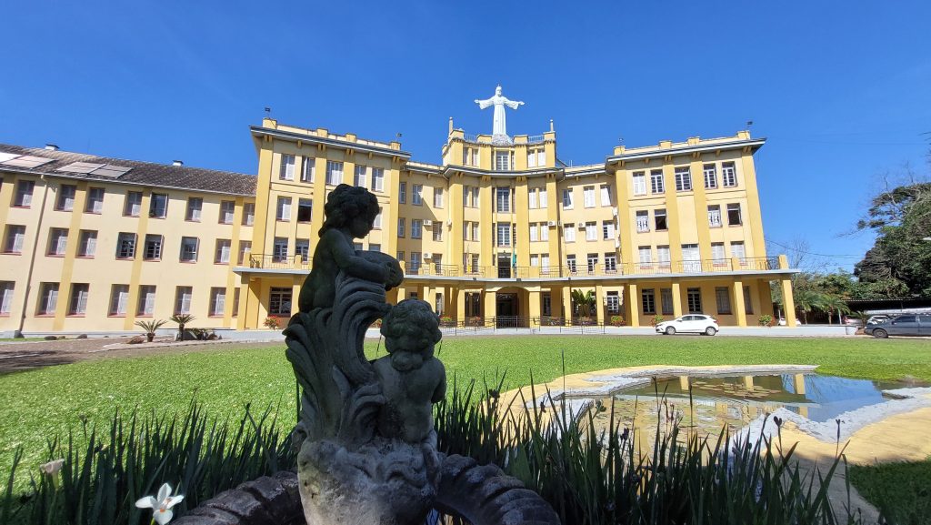 Cecrei terá espetáculo de Natal baseado na lenda dos pastores de Belém exterior do CECREI