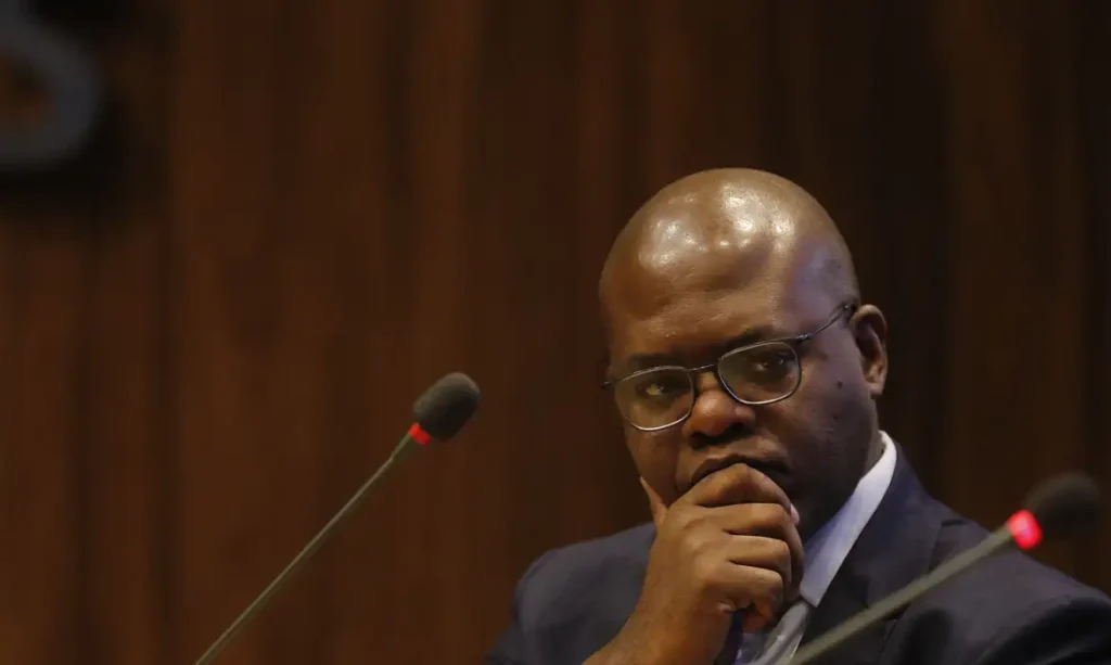 Lula demite Silvio Almeida após denúncias de assédio sexual ministro silvio Almeida