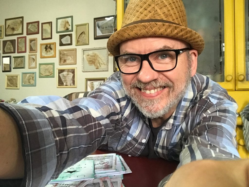 atraves do silencio eu mudo