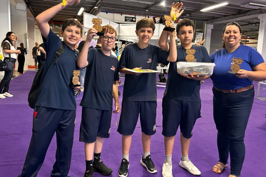 equipe TEC 25 de robôtica - Escola Municipal 25 de Julho de Campo Bom