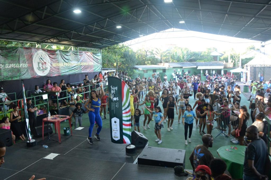SambaSinos celebra o carnaval com cultura e tradição SambaSinos segue ate dia 09 movimentando a regiao