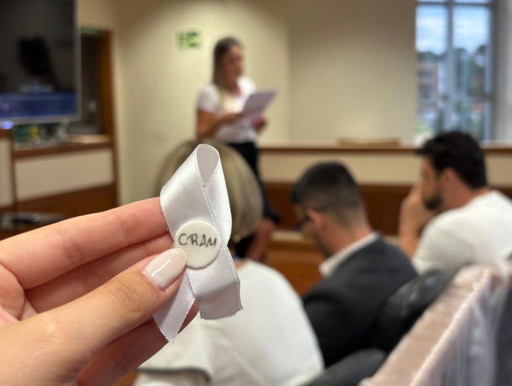 Laço Branco - campanha contra violência as mulheres - Sapiranga