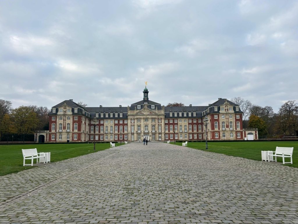 Marina Klein: fim de semana em Münster de7df6c8 5556 4ce4 a35f fc291e61d355