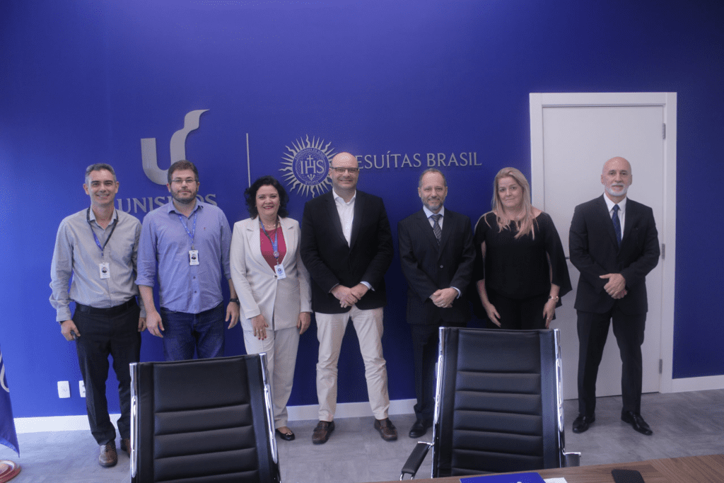 Unisinos e Receita Federal firmam parceria para o NAF Aduaneiro imagem 2024 12 23 143210027