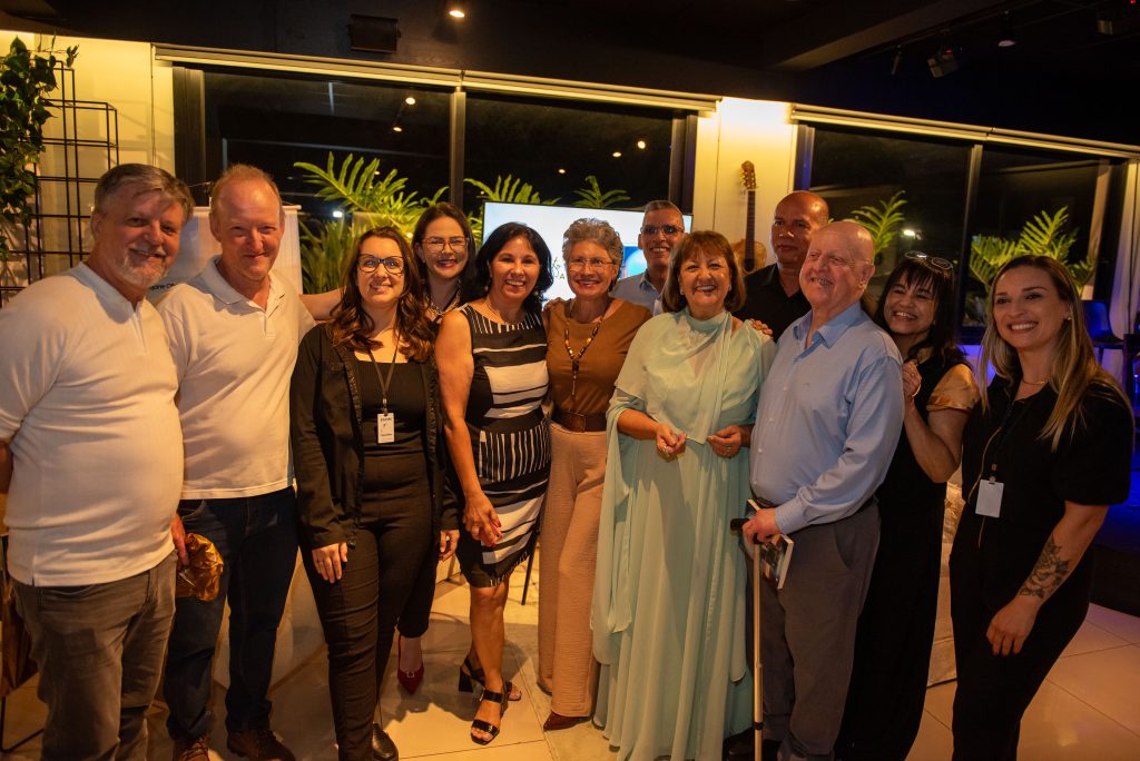 Lançamento de Psiquê – A Terapeuta reúne amantes da literatura em Campo Bom psQ 305