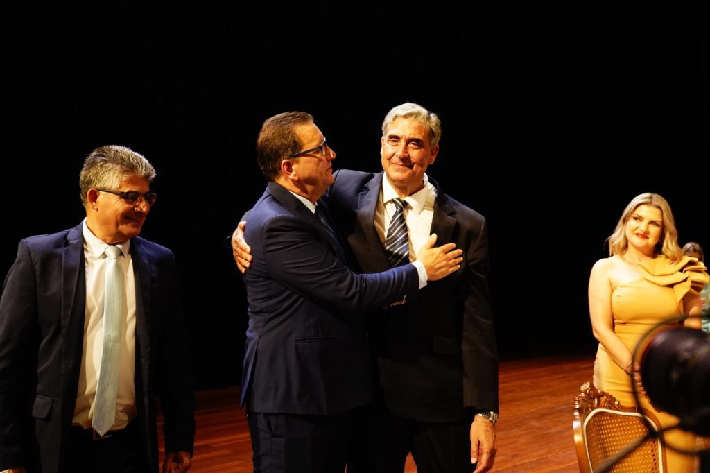 Posses dos prefeitos do Vale dos Sinos marcam início de 2025 1 WhatsApp Image 2025 01 02 at 14.10.46