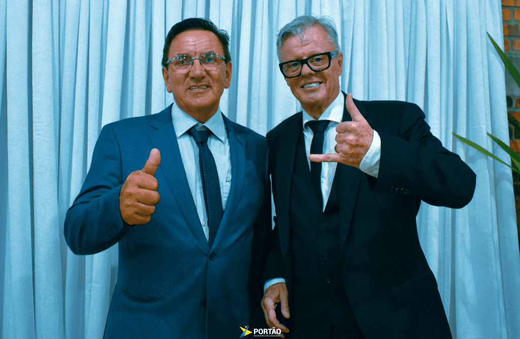 Posses dos prefeitos do Vale dos Sinos marcam início de 2025 6 imagem 2025 01 02 193422875