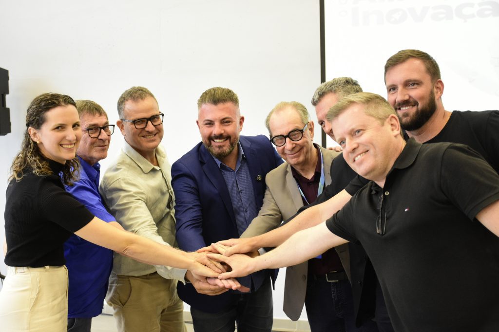 Aliança para Inovação une poder público e setor privado em Novo Hamburgo WhatsApp Image 2025 04 03 at 18.25.43