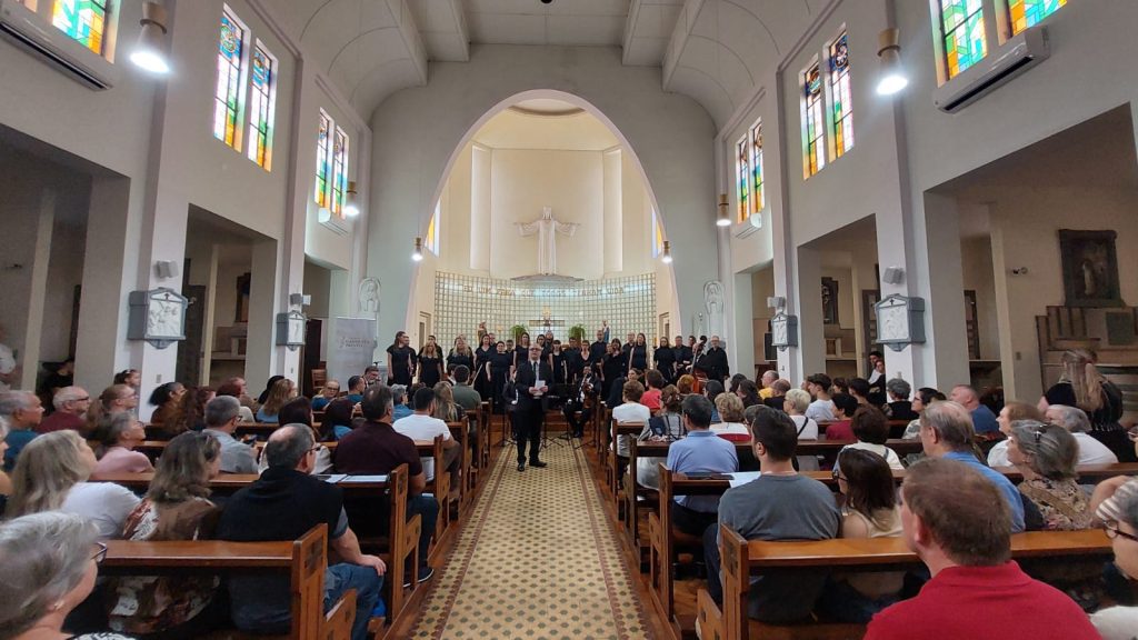 Concerto de Páscoa emociona público na Capela Cristo Rei WhatsApp Image 2025 04 28 at 11.16.42