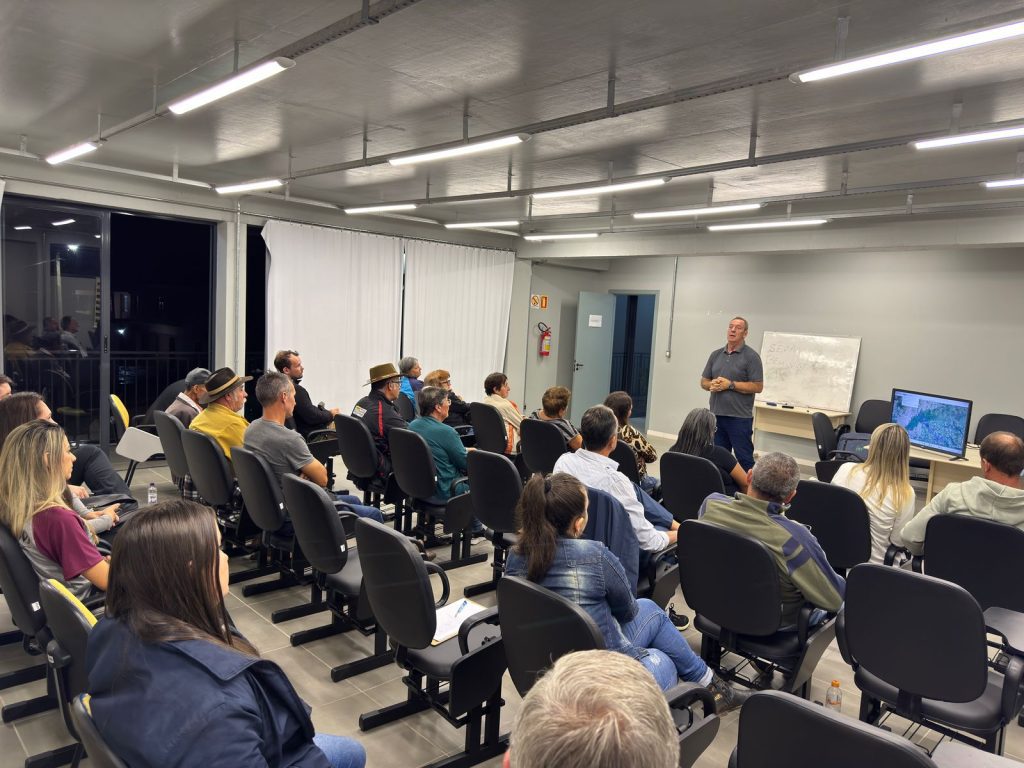 Reunião discute melhorias no transporte público de Lomba Grande ac8812ea a503 406e 836b 23e73b490e62