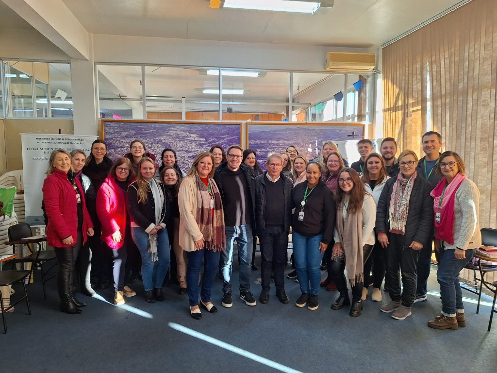 Comite e patrono ja trabalham no planejamento da Feira do Livro de Dois Irmaos