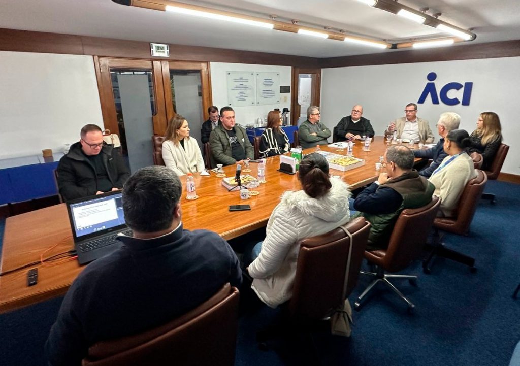 The South Base apresenta ações para aumentar exportações de calçados WhatsApp Image 2025 06 10 at 14.45.37