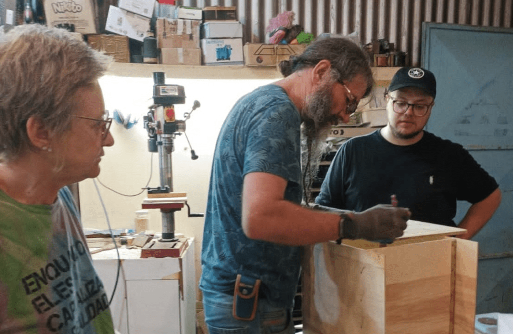 Teatro em miniatura ocupa Praça do Imigrante neste sábado imagem 2025 06 06 192135688