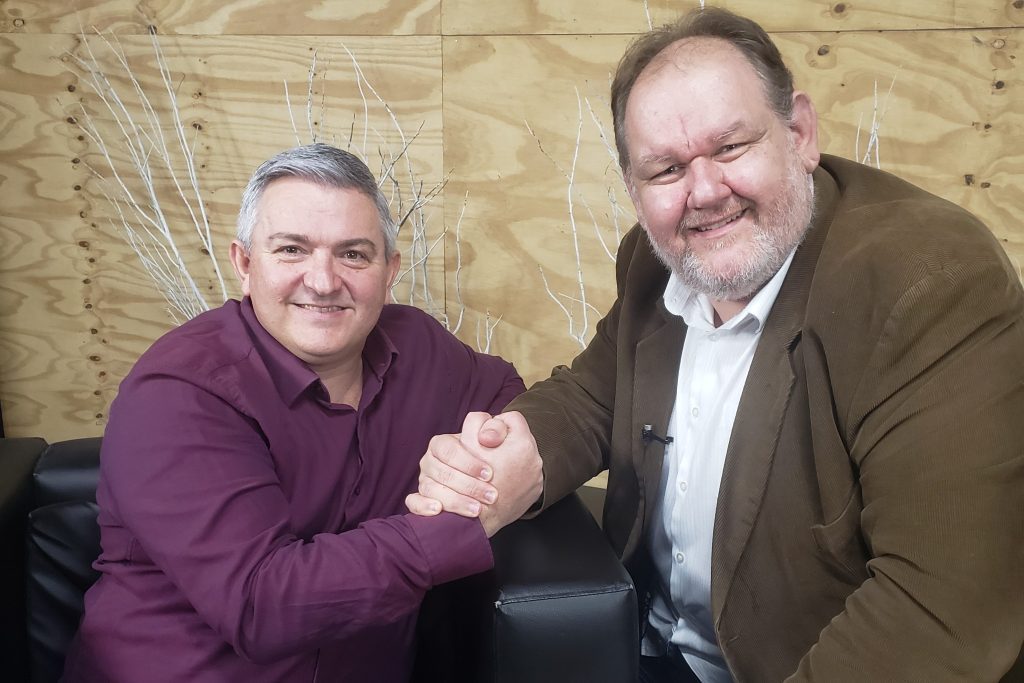 Ademir Klauck: quatro décadas dedicadas ao canto coral