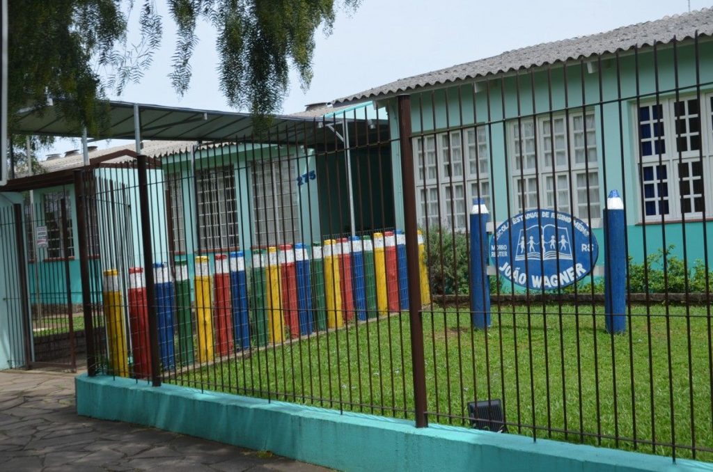 Morro Reuter lidera índice de alfabetização entre os municípios do Vale do Sinos Morro Reuter ocupa 32° colocação no ranking de alfabetização no estado, sendo o primeiro na região do Vale do SInos.