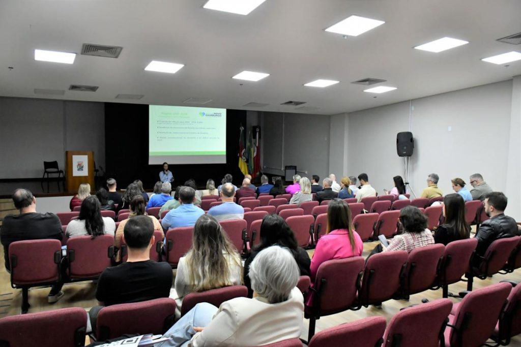 Prefeitura apresenta LDO 2026 em audiência pública Nesta quarta-feira (20) foi apresentado a população de Novo Hamburgo a Lei de Diretrizes Orçamentárias (LDO).