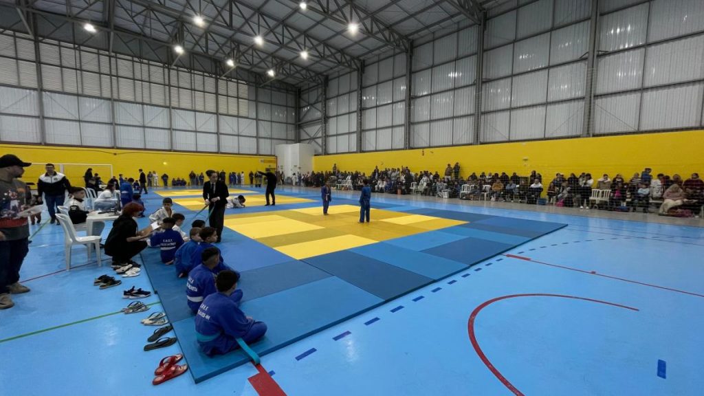 Olimpíada e Paralimpíada de Judô de Novo Hamburgo reúne 250 alunos.