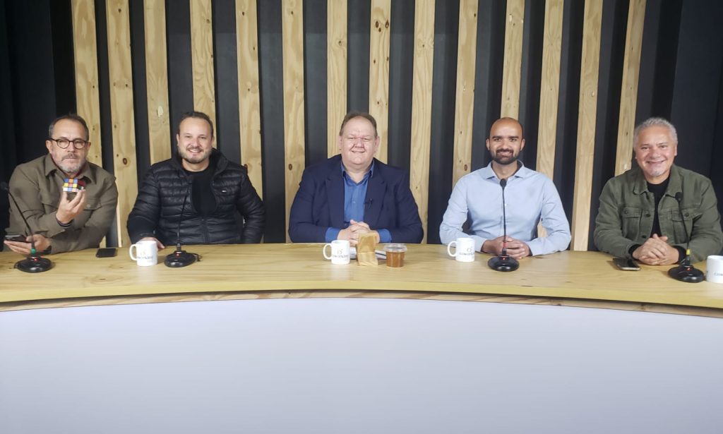 Jornalismo, política e redes sociais em pauta no Estação Estação Hamburgo reúne comunicadores e jornalistas para debater os rumos da política local