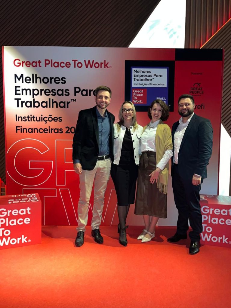 Viacredi Alto Vale está entre as melhores instituições financeiras para trabalhar no Brasil Viacredi Alto Vale está entre as melhores instituições financeiras para trabalhar.