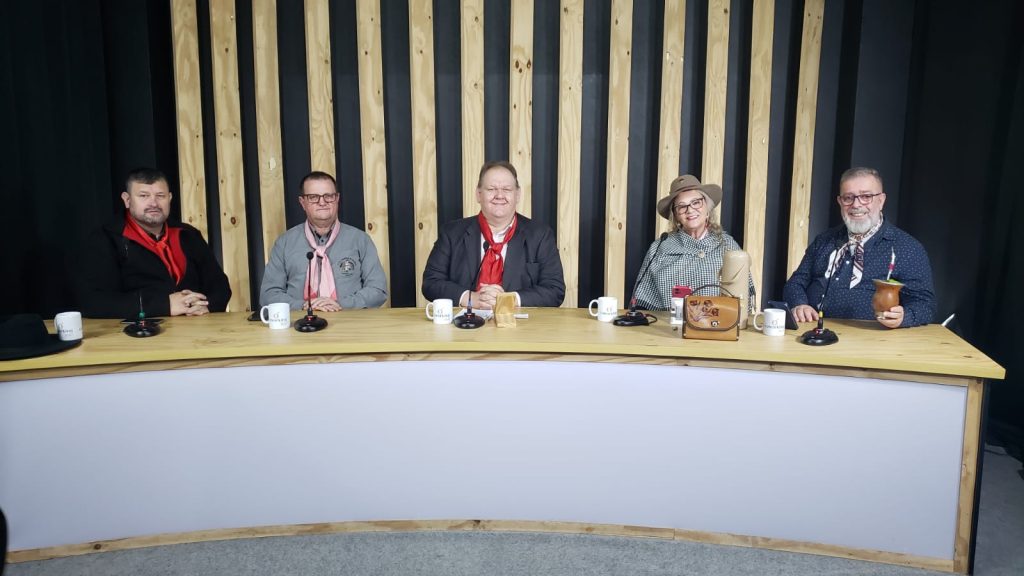 Estação Hamburgo celebra a força da tradição gaúcha em edição especial com grandes nomes do Vale Clênio Ruas, Ema Pires, Gilmar Pinto e Vilson Miguel Rauber em uma noite de tradição, música e interatividade, reforçando o papel dos CTGs e das entidades culturais na preservação da identidade regional