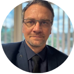 Icone da literatura e do humor brasileiro Luis Fernando Verissimo faleceu em Porto Alegre apos complicacoes de saude