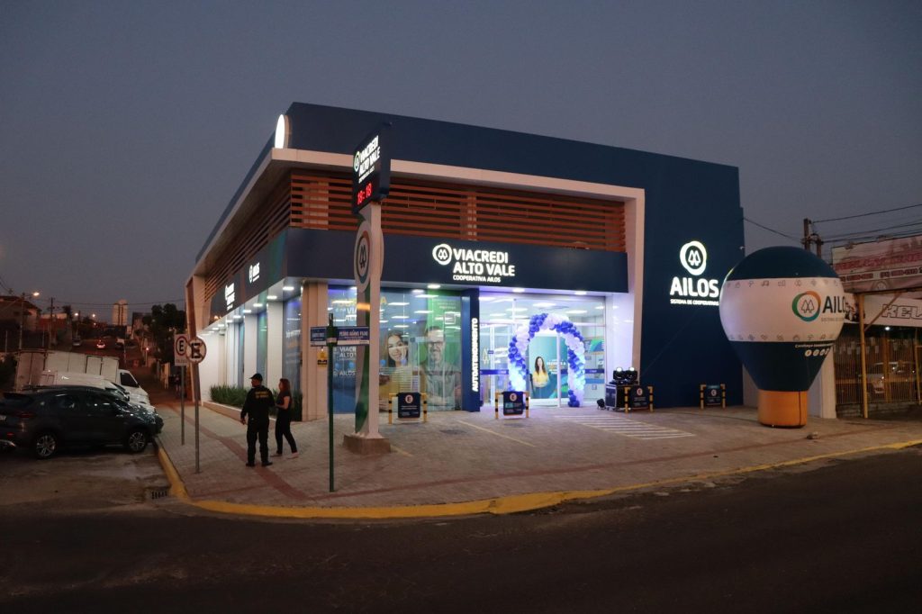 Poupar no Sistema Ailos e investir no futuro oportuniza concorrer a prêmios Viacredi Alto Vale integra o Sistema Ailos