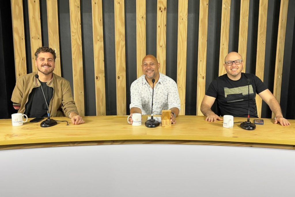 Estação Hamburgo apresentado por Gio Dias, com Ander Alves e Dhan, debateu o papel da Arte.