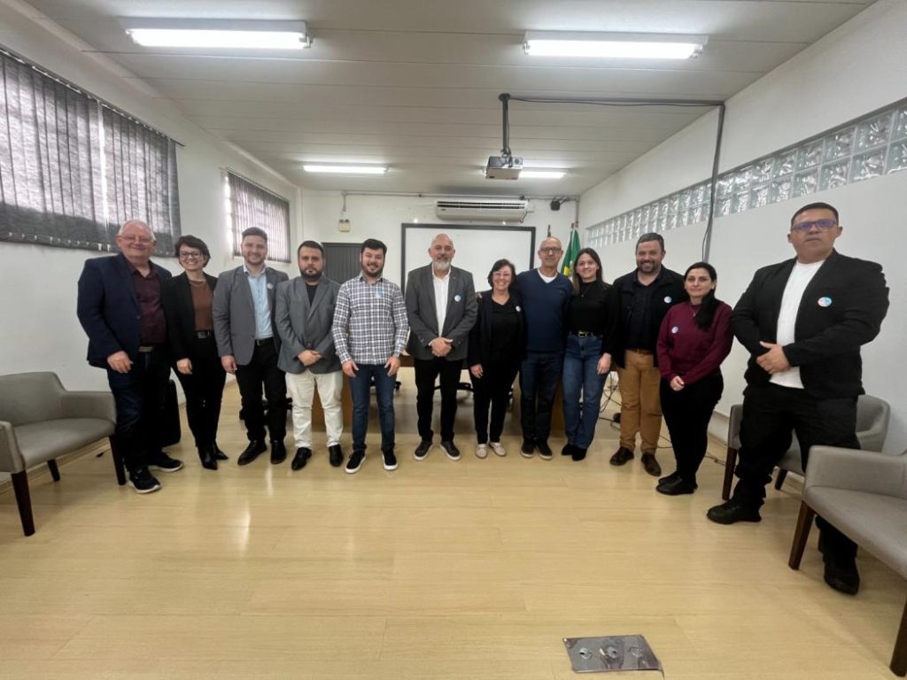 Secretários de Estância Velha juntos ao prefeito Diego e vice-prefeito Aírton