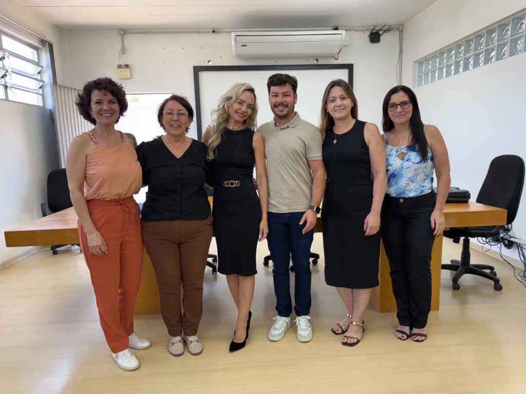 Angela Dias chega à gestão municipal com a missão de fortalecer conexões, impulsionar a inovação e ampliar oportunidades econômicas para Estância Velha